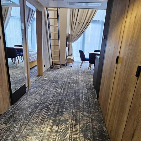 Exclusive 1404 I 1403 Z Widokiem Na Gory Zloty Horyzont Apartment